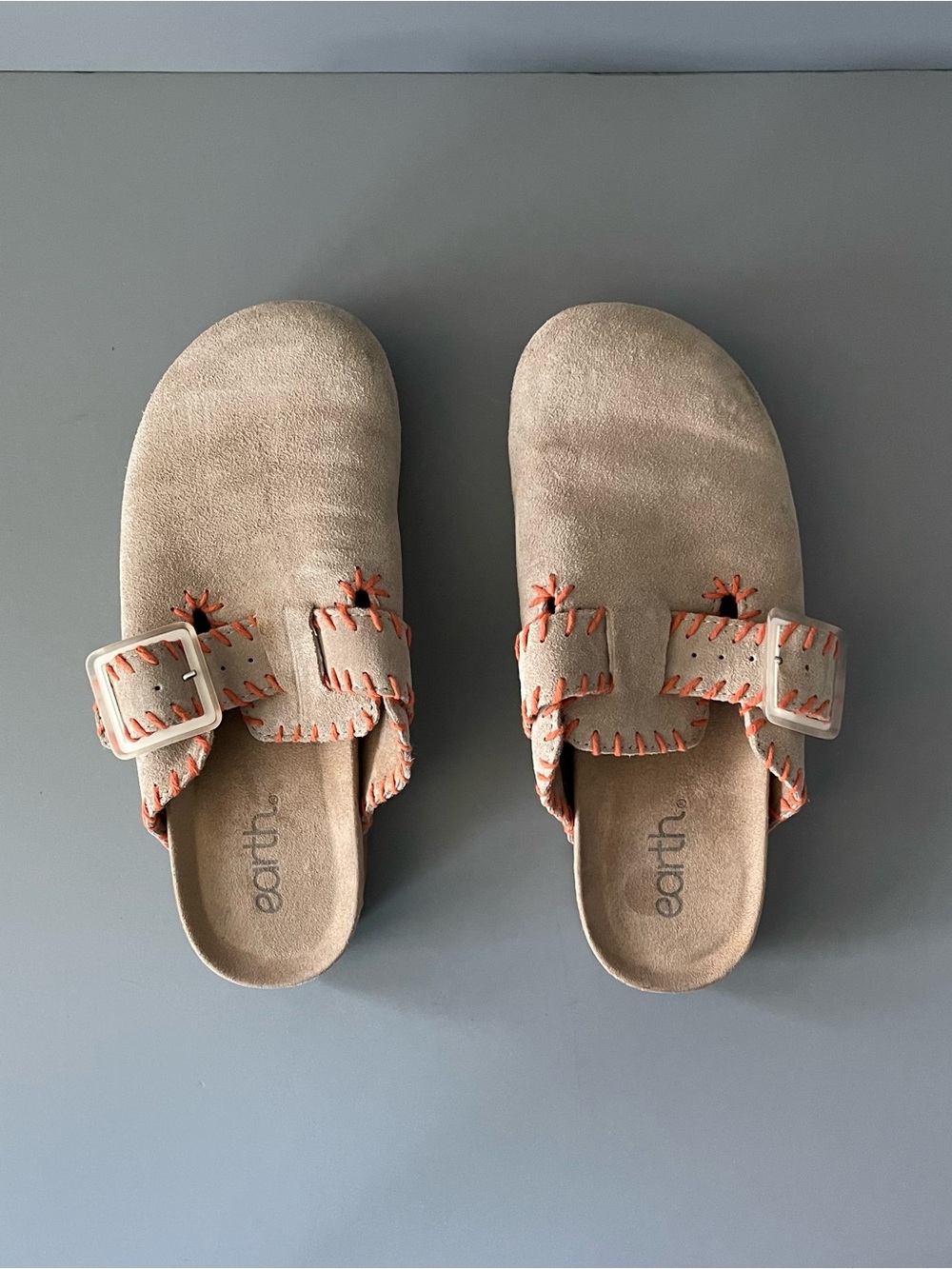 Earth Gena Leather Slip On Comfort Clog Taupe Orange 7 Boho Southwestern Foam - Picture 3 of 16